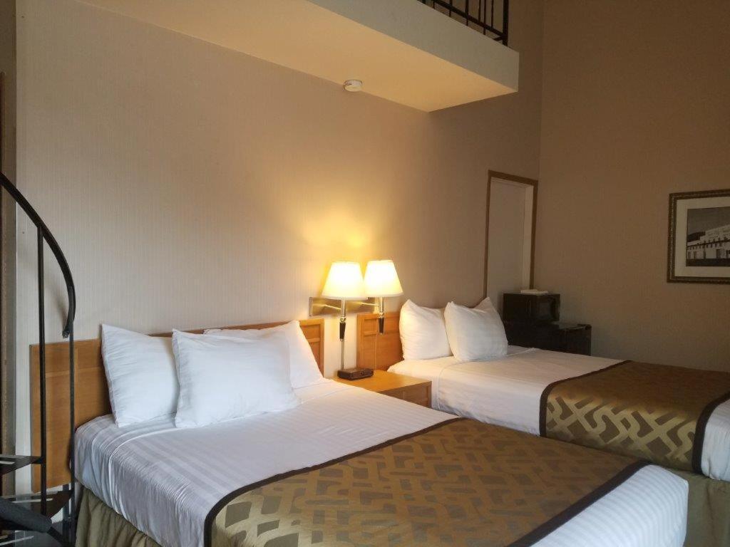 Rivertree Inn & Suites Clarkston Εξωτερικό φωτογραφία