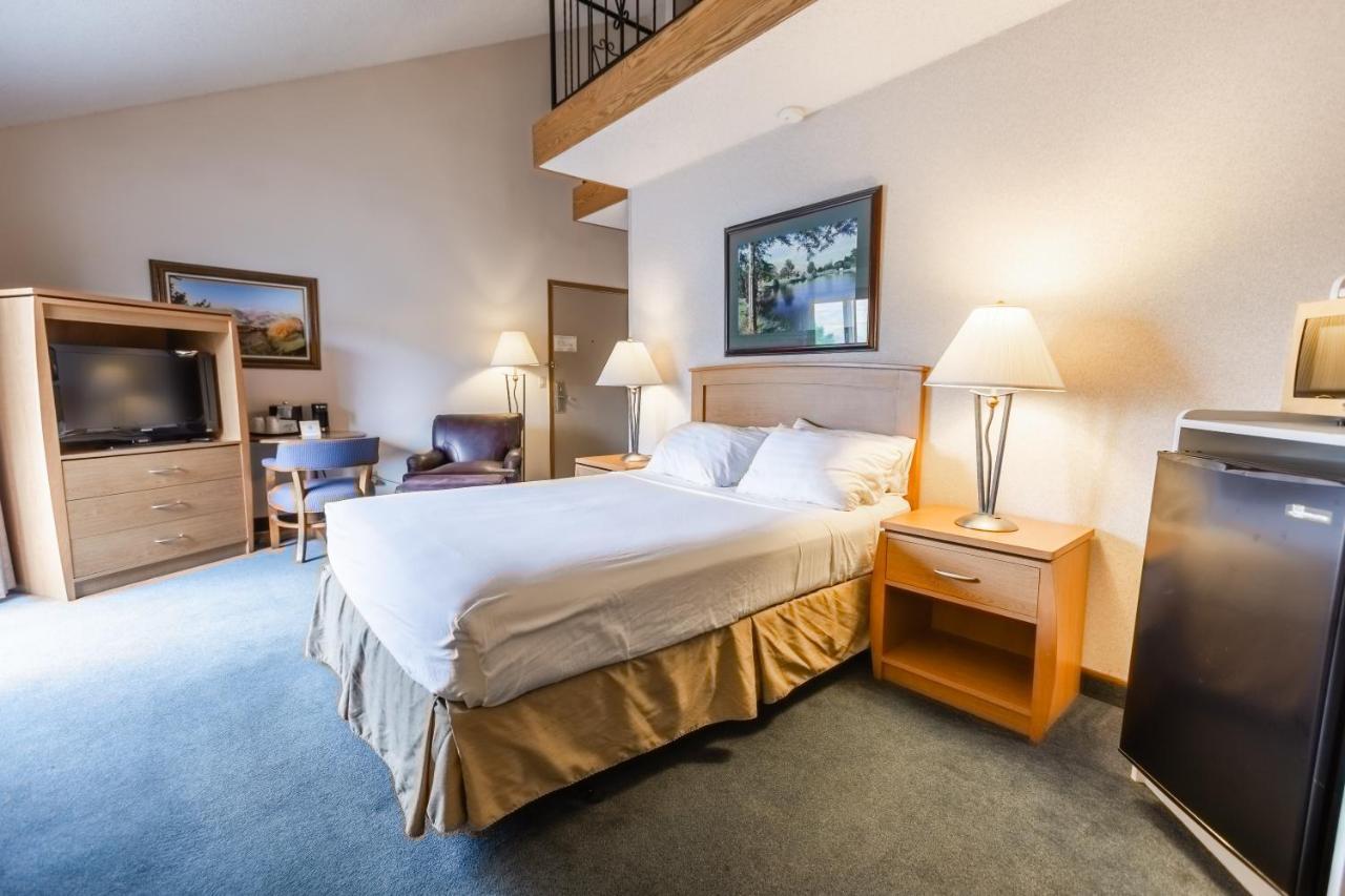 Rivertree Inn & Suites Clarkston Εξωτερικό φωτογραφία