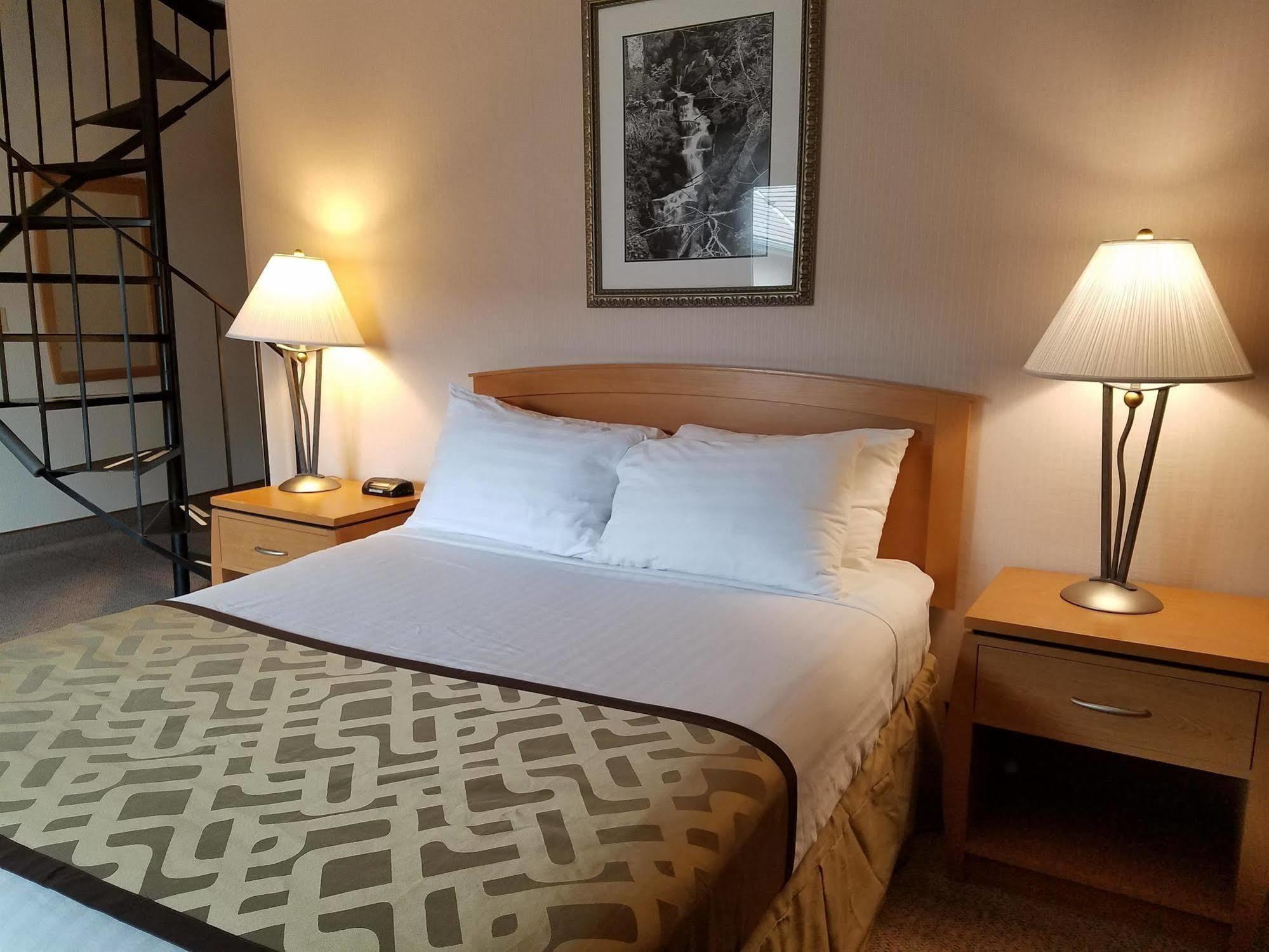 Rivertree Inn & Suites Clarkston Εξωτερικό φωτογραφία